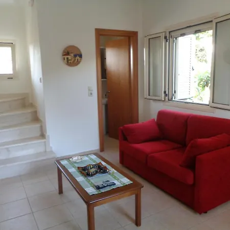 Apartment Manoleas Villas - Beautiful Maisonettes In