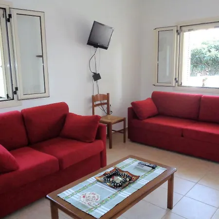 Apartment Manoleas Villas - Beautiful Maisonettes In